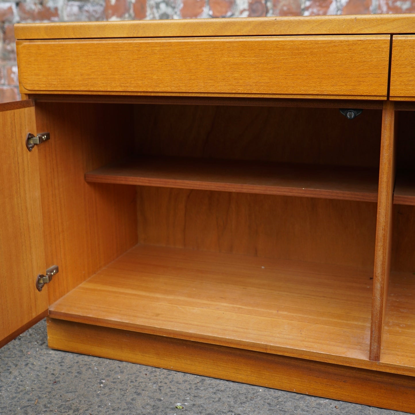 Mc Intosh Sideboard