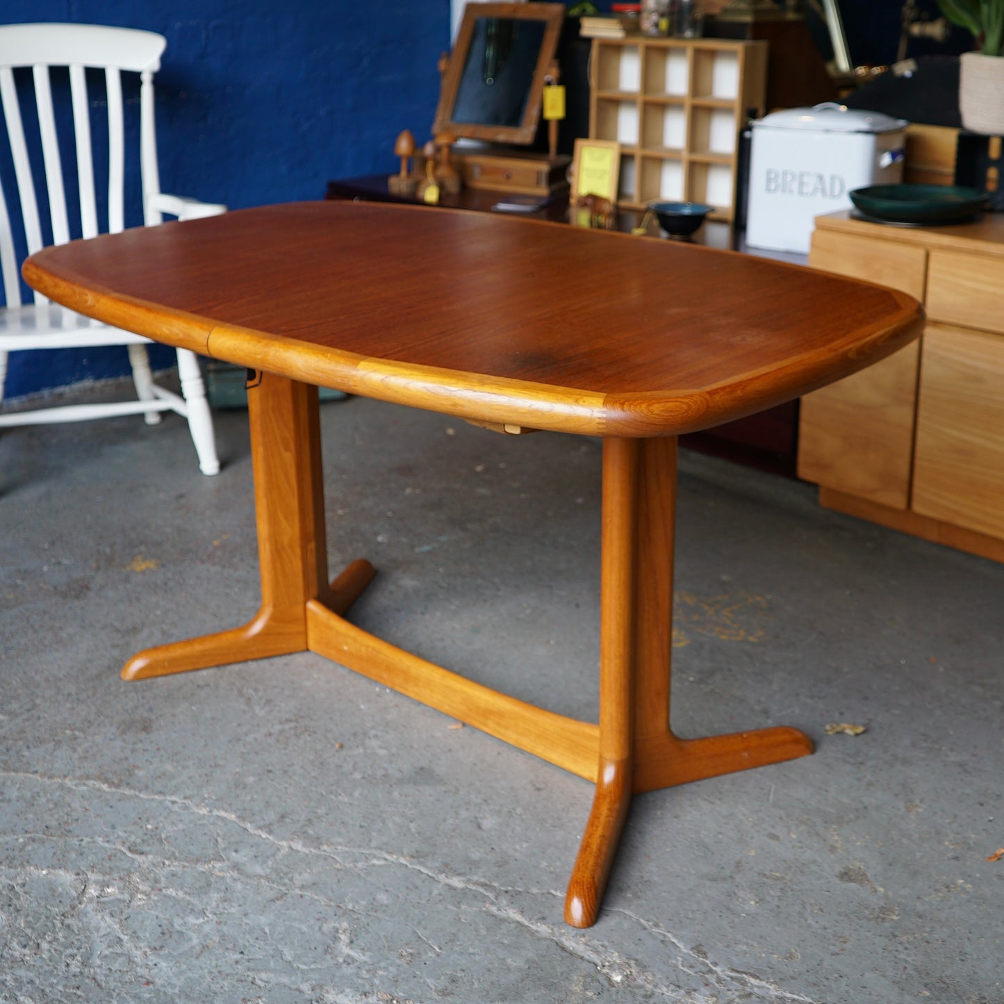Midcentury Extending Dining Table