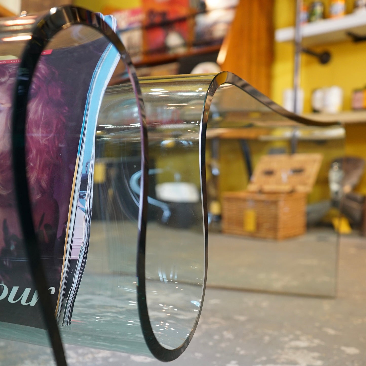 Curvy Wavy Ribbon Tempered Glass Coffee Table