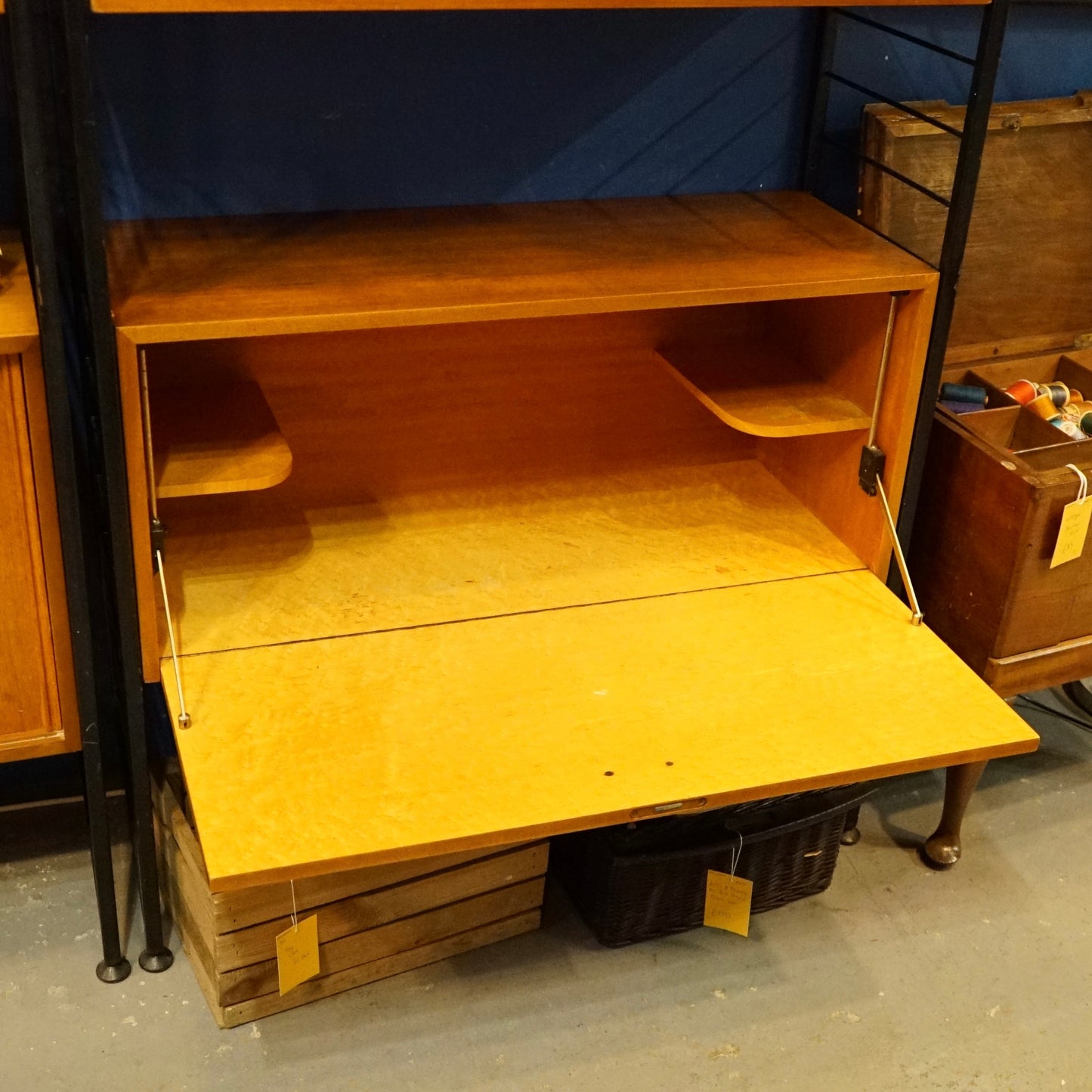 Staples ‘Ladderax’ Shelving Unit, 1960s Midcentury Shelving Unit