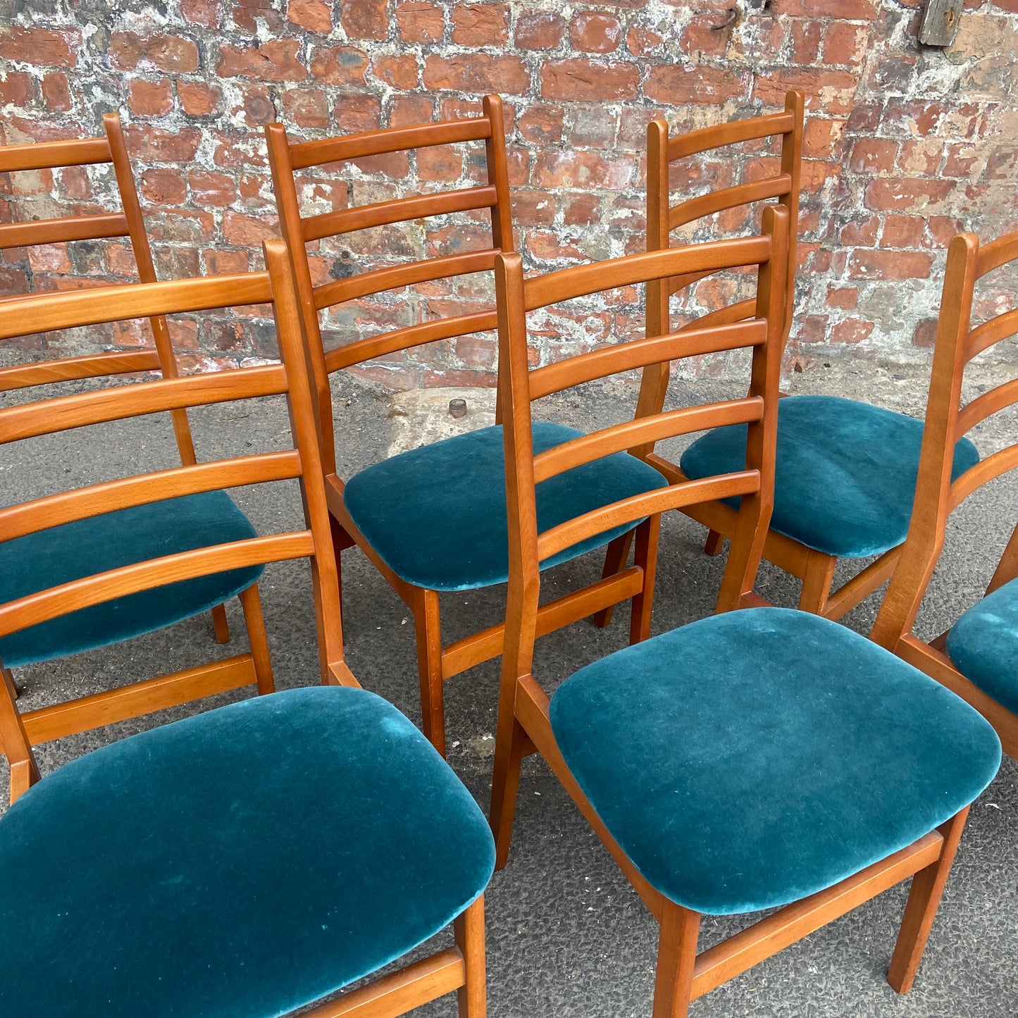 70s velvet dining chairs by Schrieber