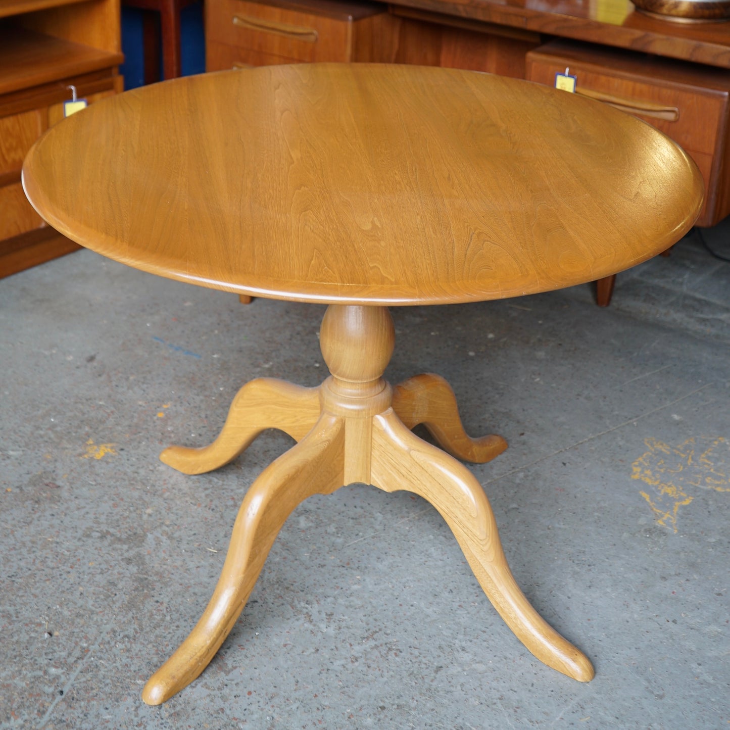 Ercol 1116 Dining Table