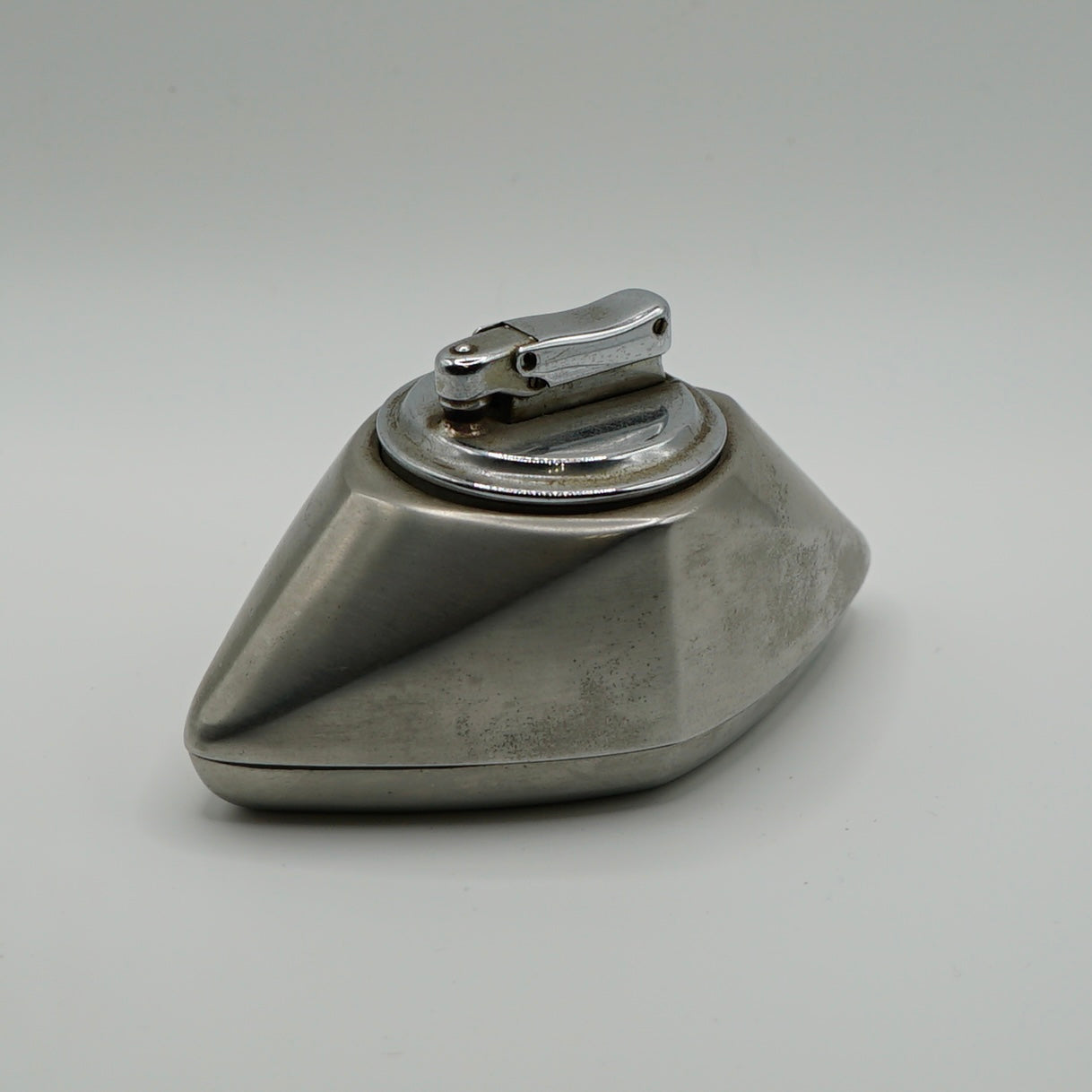 Art Deco Colibri Lighter