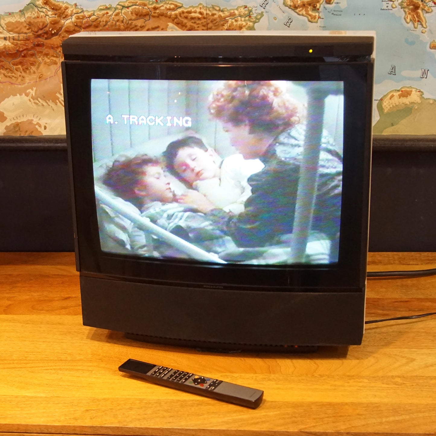 Bang & Olufsen Beovision MX 4000 CRT Television
