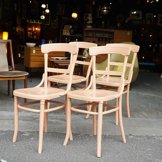 Set of 4 Vintage Bentwood Chairs