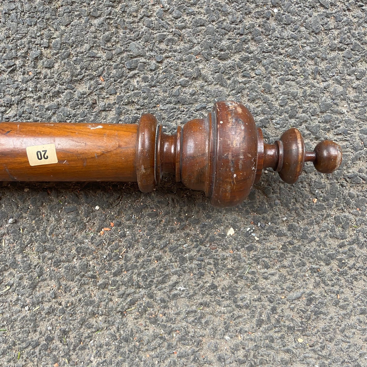 Mahogany Victorian Curtain Pole with mixed rings