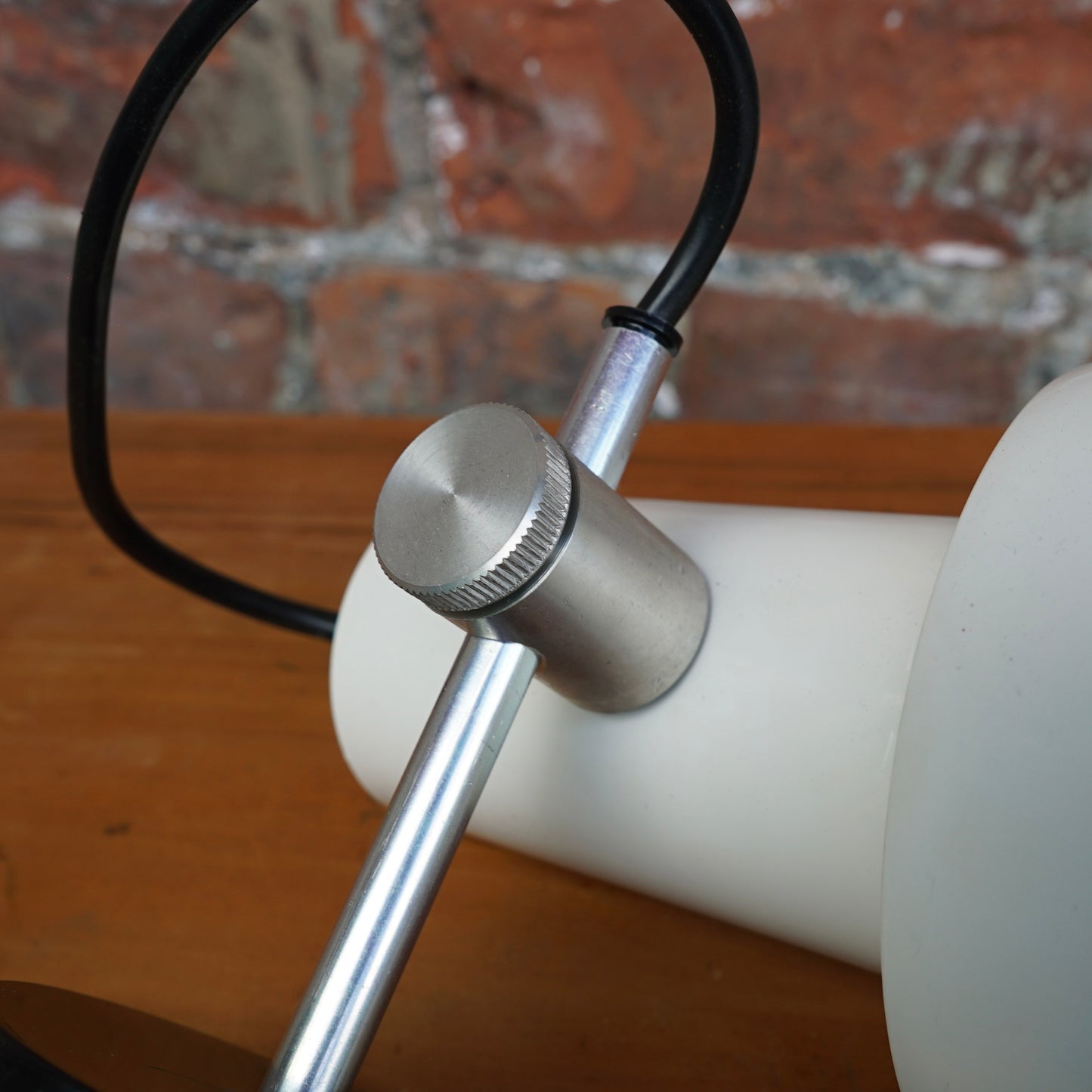 90s light fitting