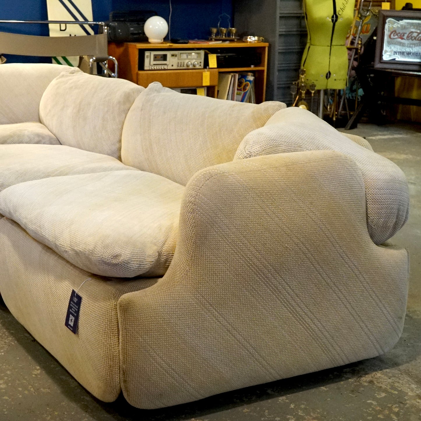 “Confidential” sectional sofa by Alberto Rosselli for Saporiti Italia