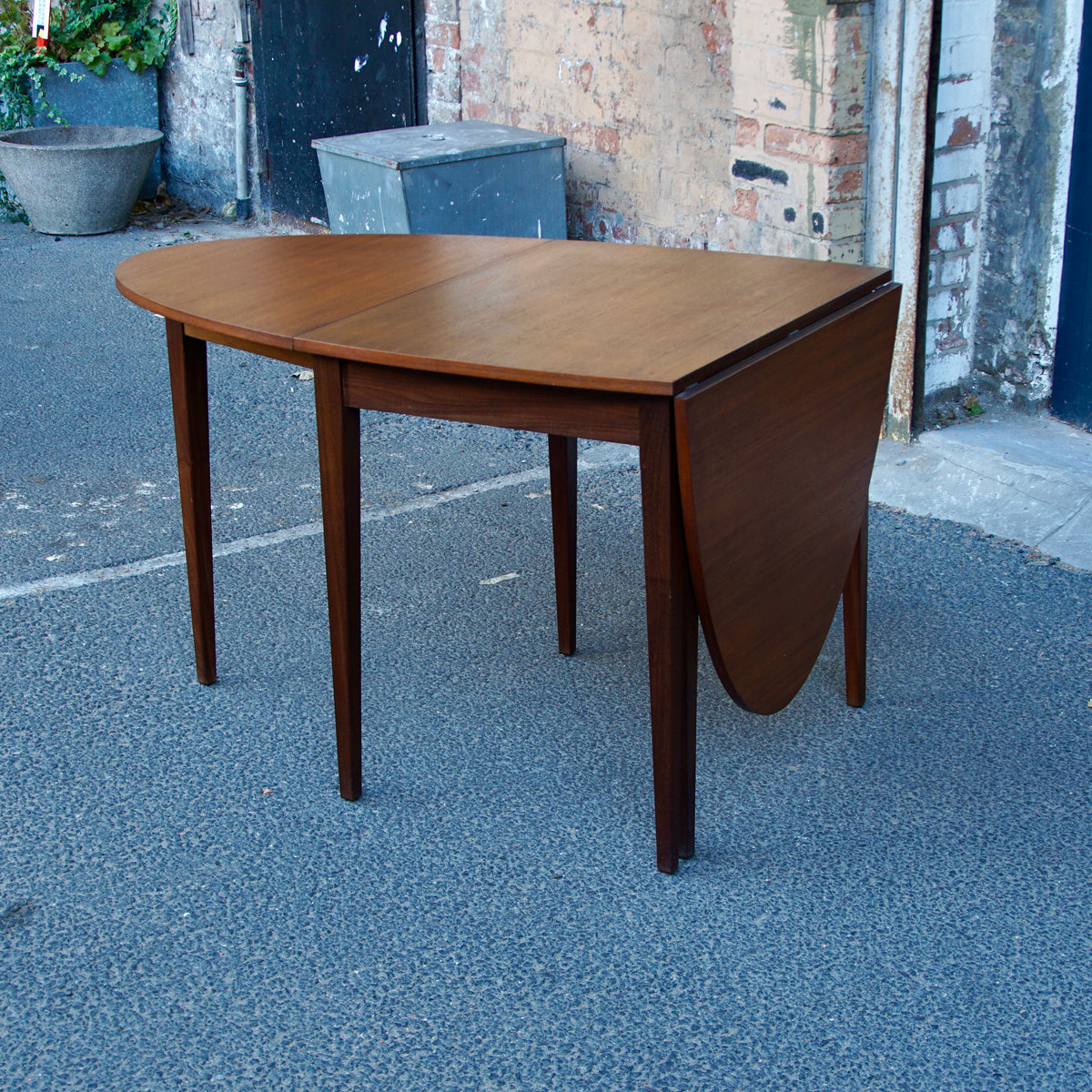 Mid Century Meredew Space-saving Drop Leaf Table