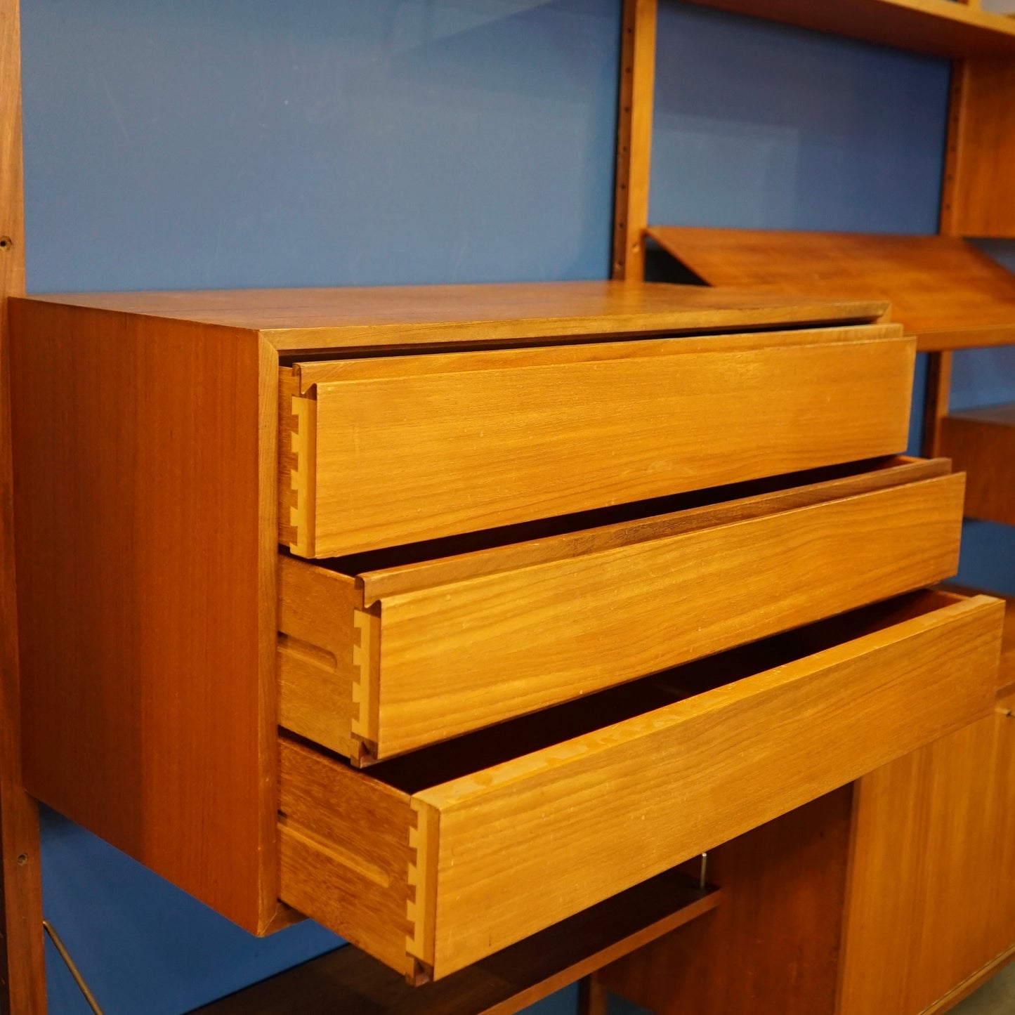 1960s Midcentury Modular Wall Unit by Poul Cadovius for Cado