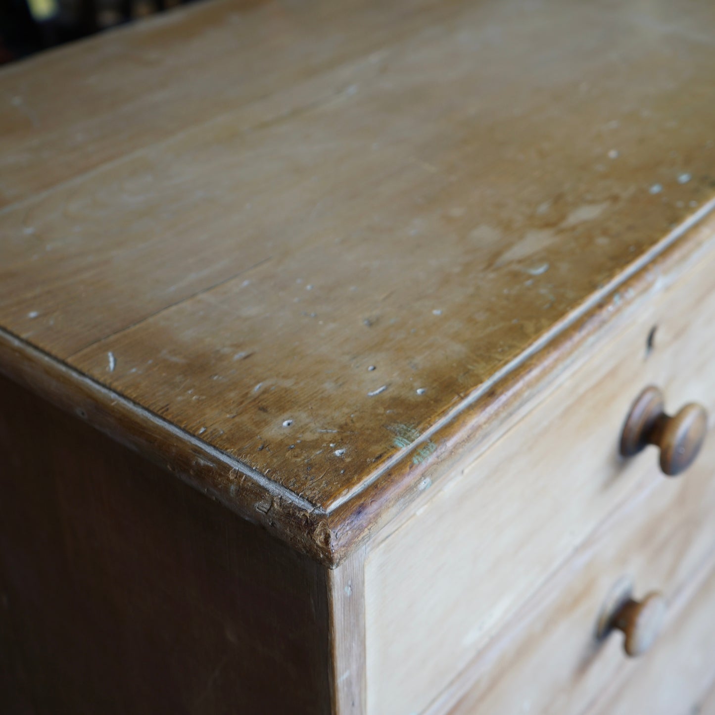 Antique pine chest of drawers