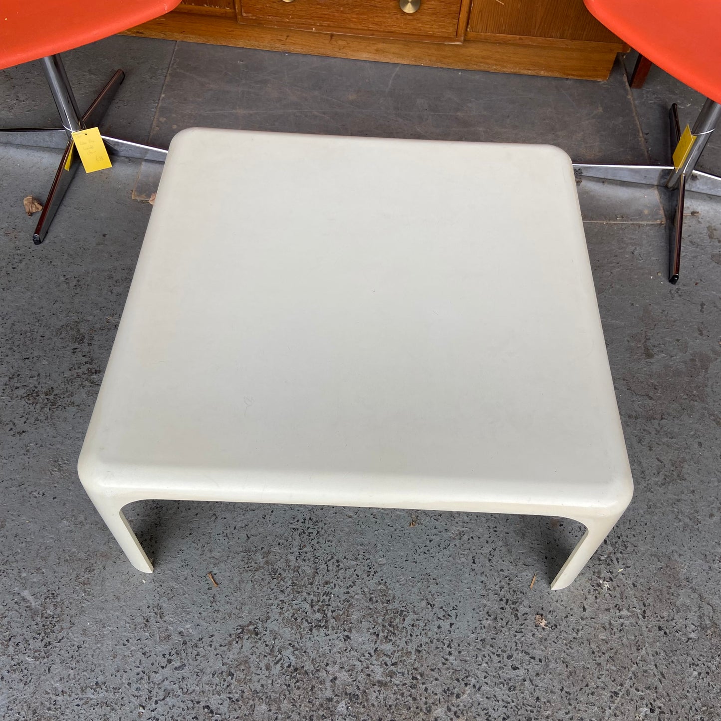 Dermertrio 70 Coffee Table by Vico Magistretti