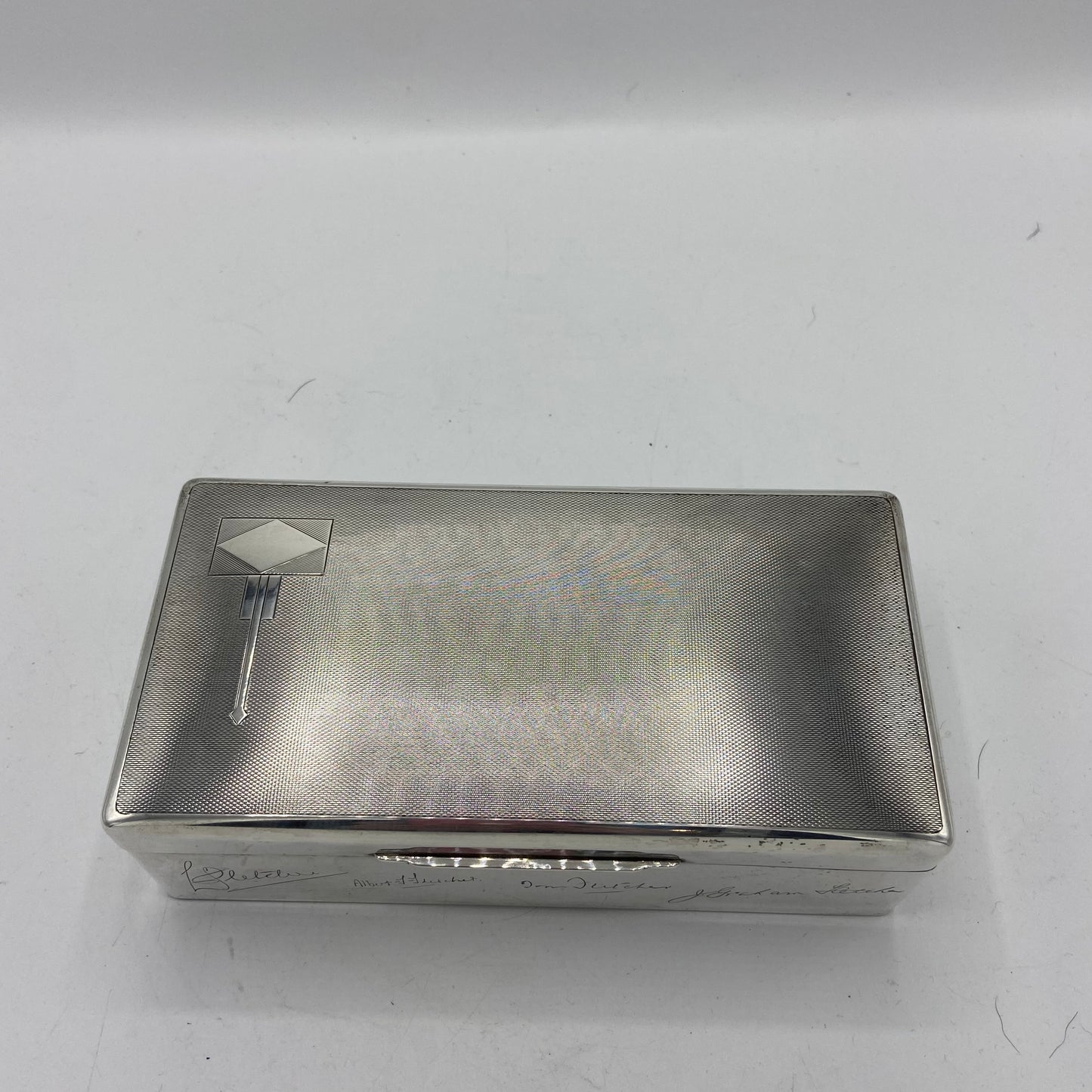 1950s Walker and Hall Sterling Silver engraved cigarette box