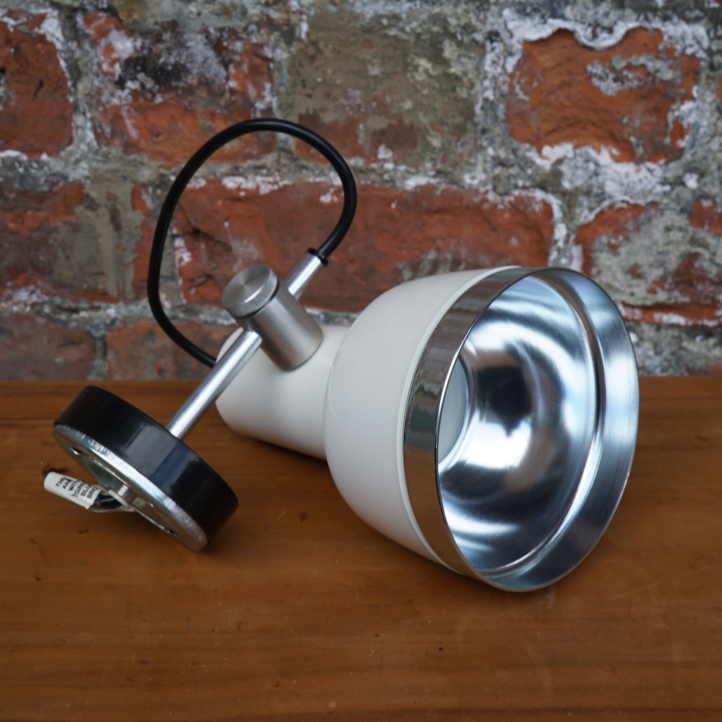 90s light fitting