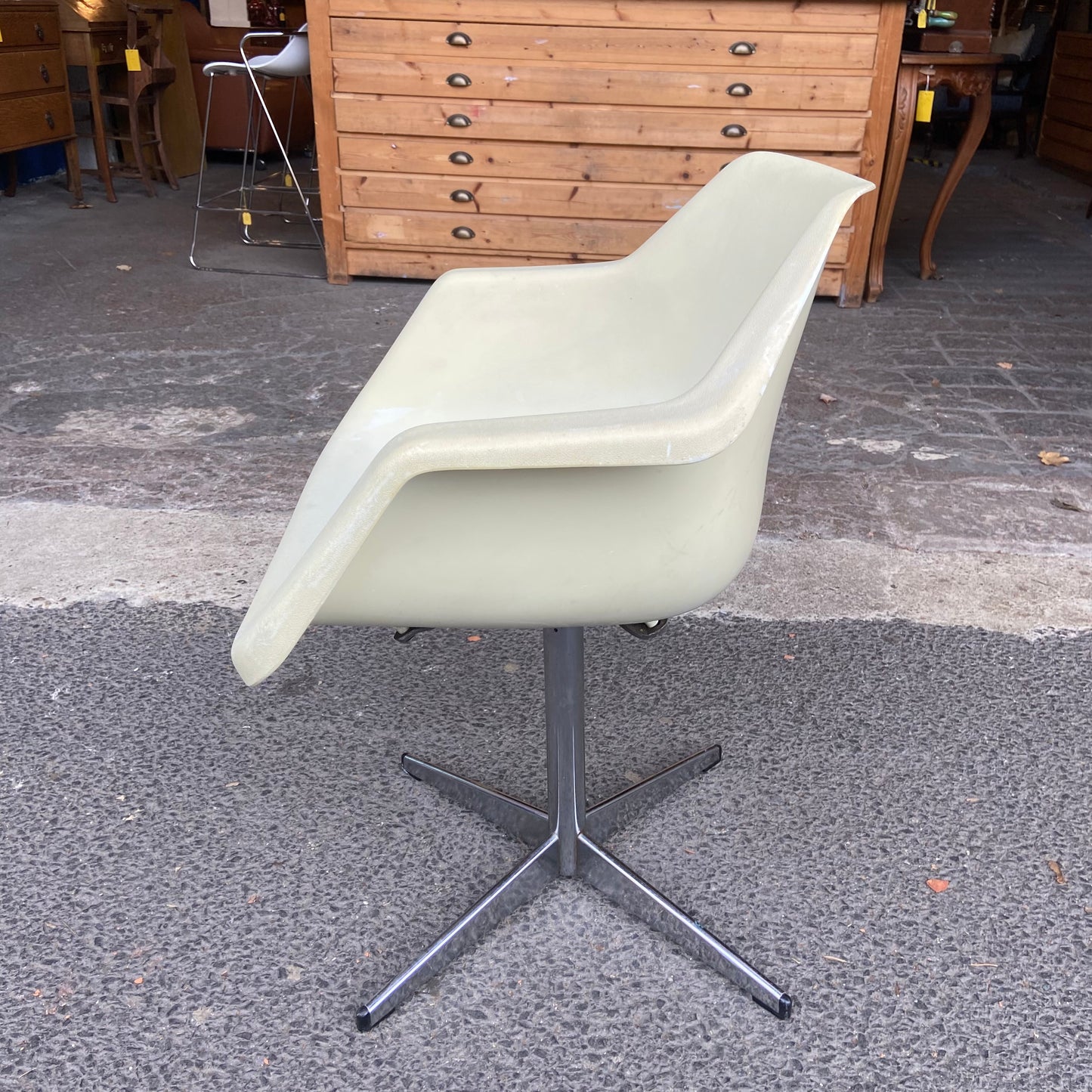 1960s Rare Robin Day Programme Desk Chair