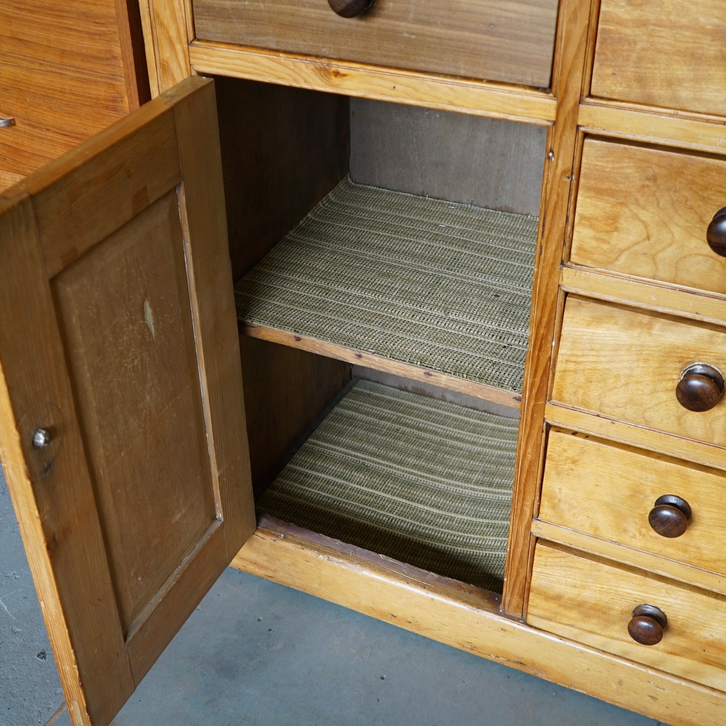 Antique Oak Sideboard Unit