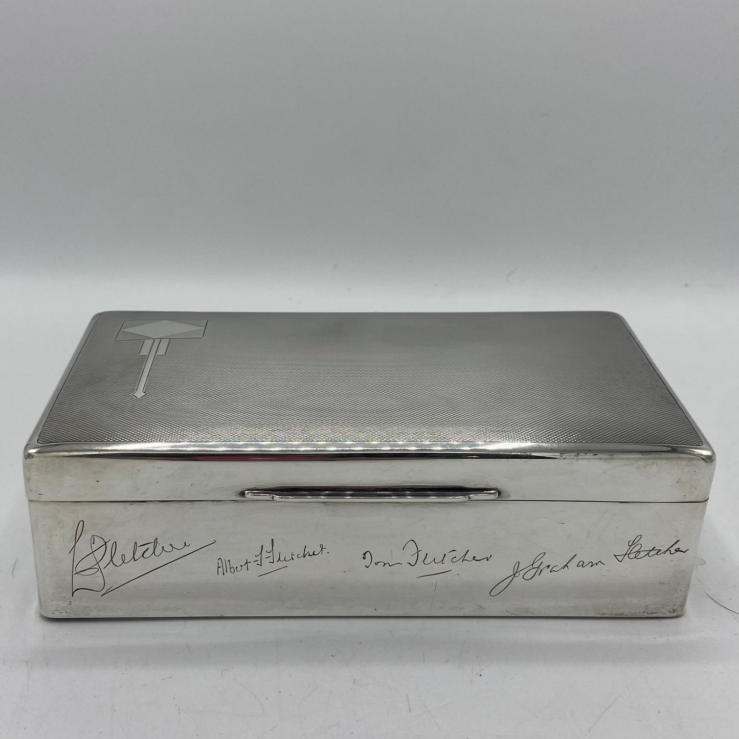 1950s Walker and Hall Sterling Silver engraved cigarette box