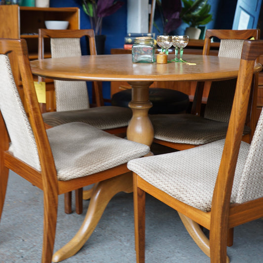 Ercol 1116 Dining Table