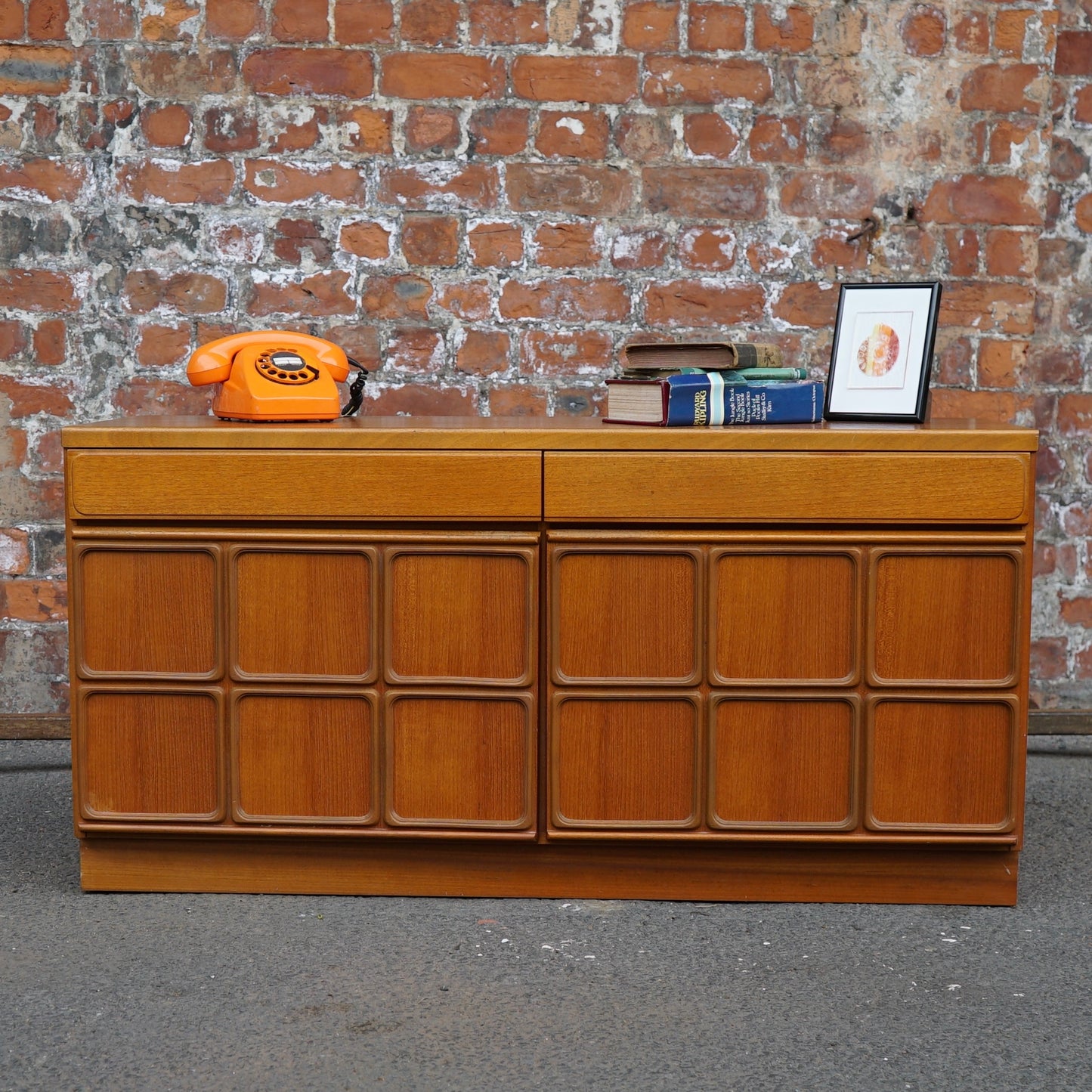 Mc Intosh Sideboard