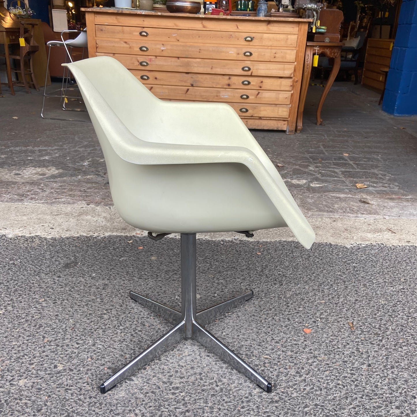1960s Rare Robin Day Programme Desk Chair