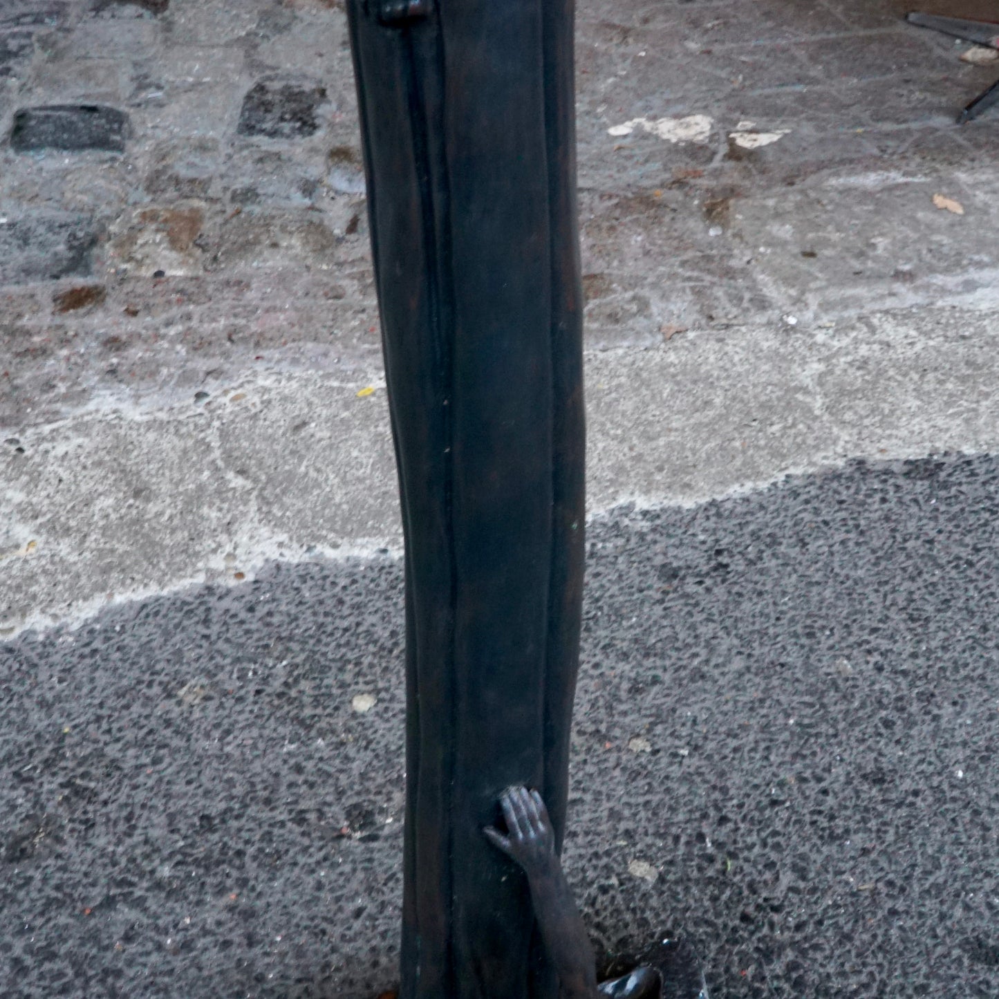 ‘The Leaving’ by Gustav Gurschner Art Nouveau Faux Bronze and Stained Glass Lamp