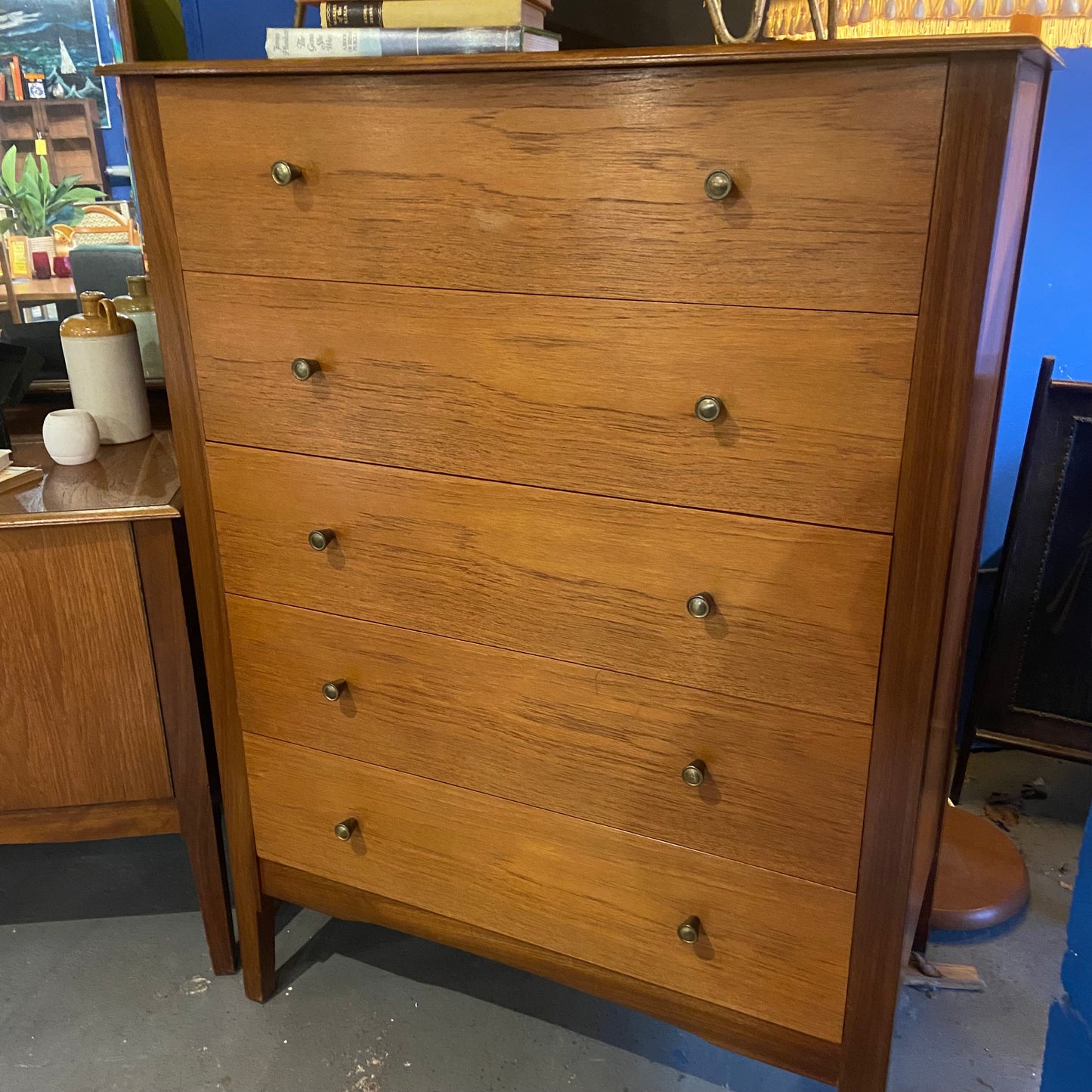 Midcentury Chest of Drawers