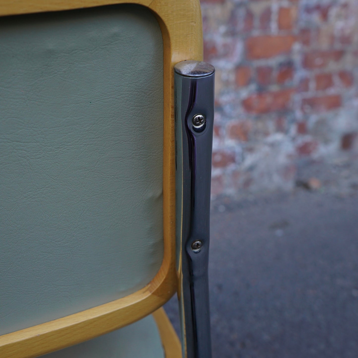 Midcentury Danish Primo Cantilever Chair