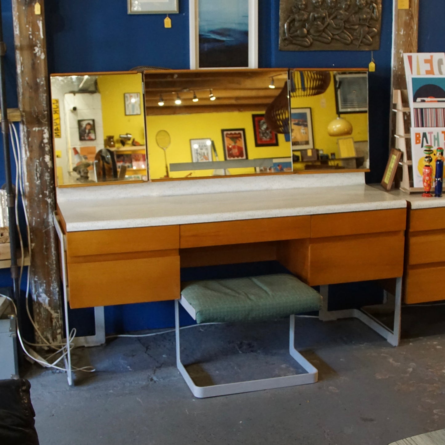 Uniflex Dressing Table and Stool designed by Gunther Hoffstead