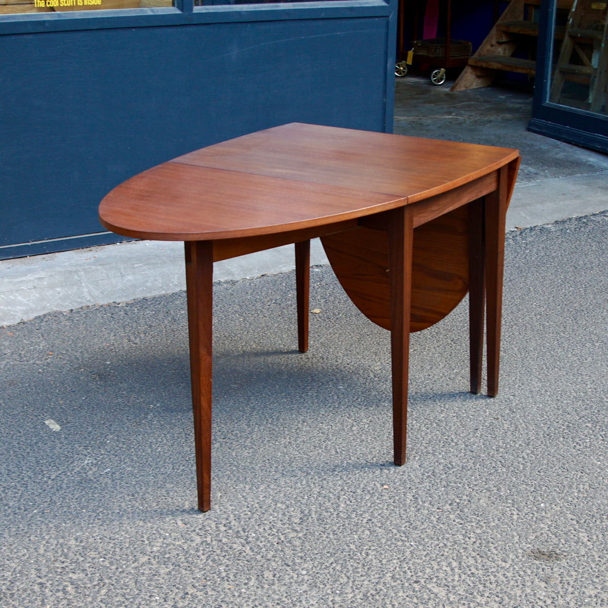 Mid Century Meredew Space-saving Drop Leaf Table