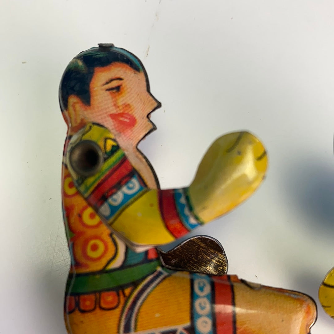 Vintage tin plate litho boxing men